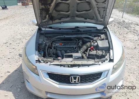 2010 Honda Accord 2.4 Lx-S z USA, uszkodzony, nr VIN 1HGCS1B32AA007291